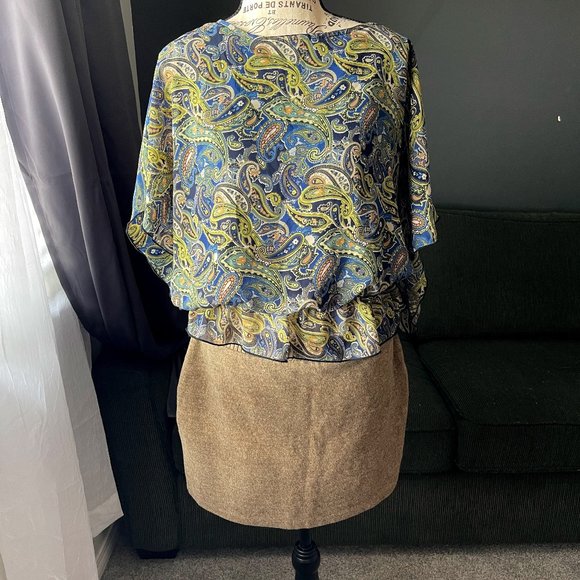 F&M Collection Green Batik patterned blouse Size Small. - Picture 1 of 8